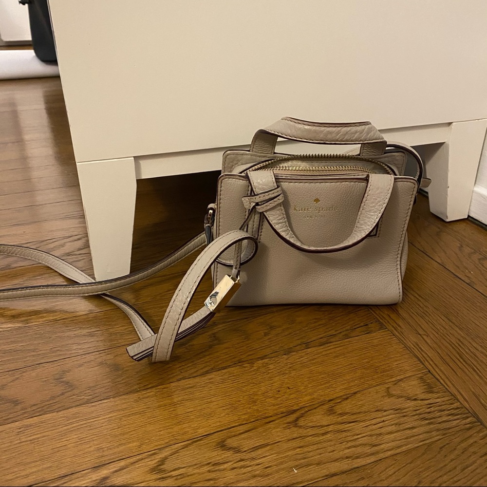 Mini tan Kate spade bag